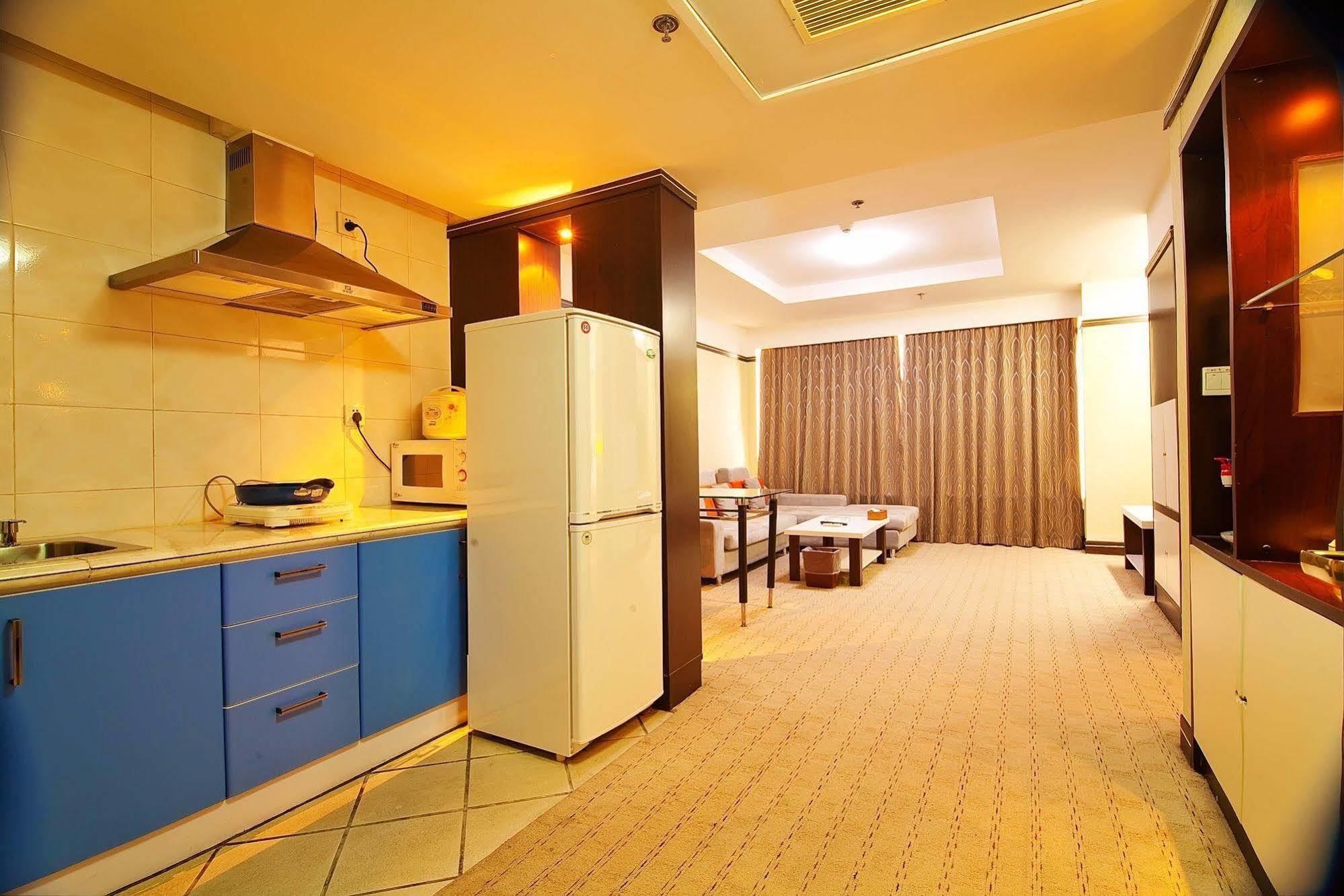 Yantai Asia Hotel Экстерьер фото