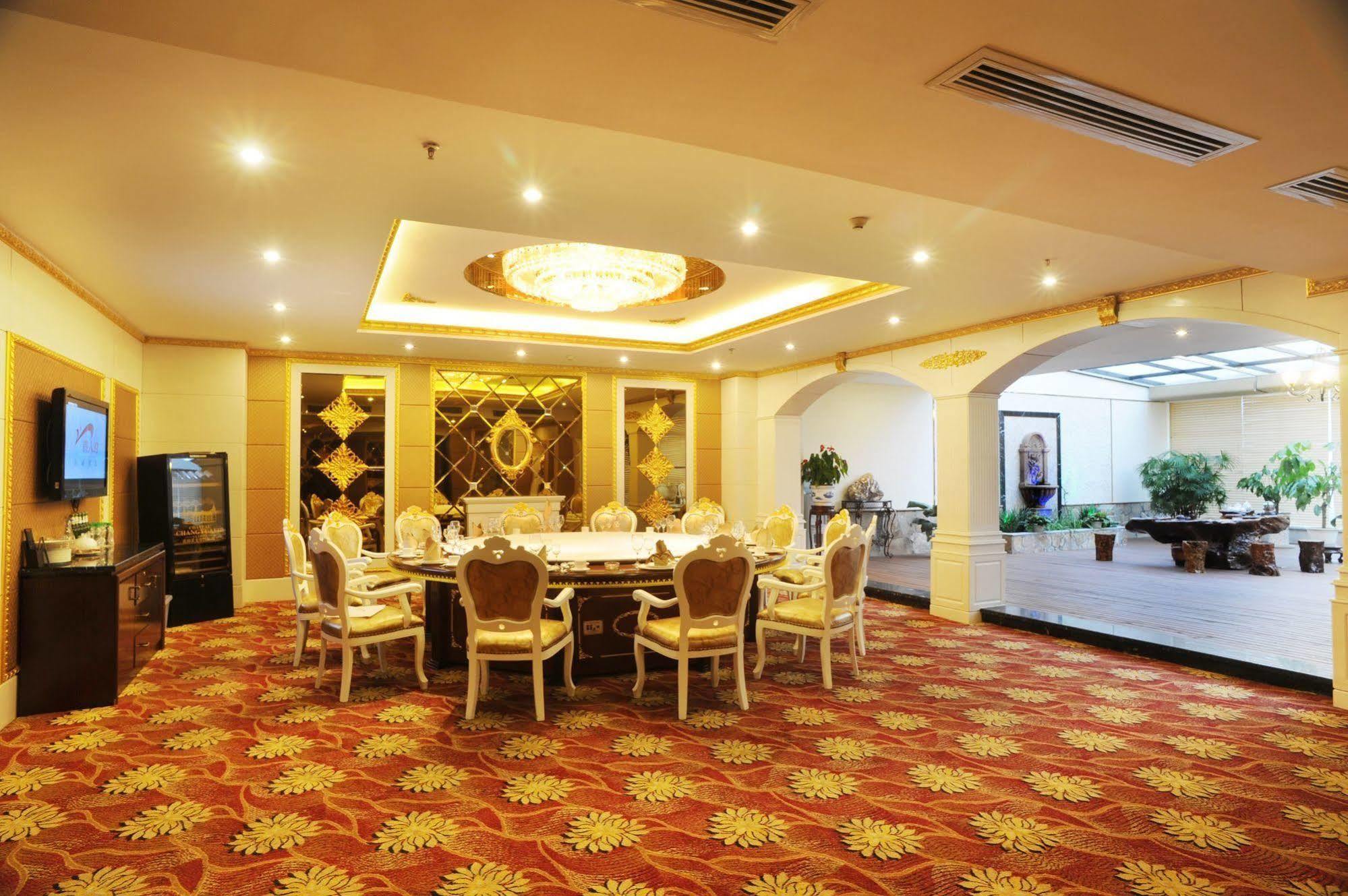 Yantai Asia Hotel Экстерьер фото